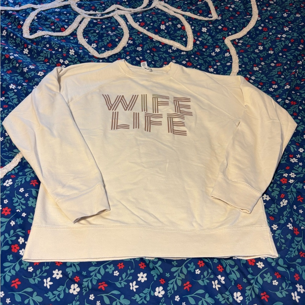 Cream Long Sleeve Boxy Sweatshirt Size Medium